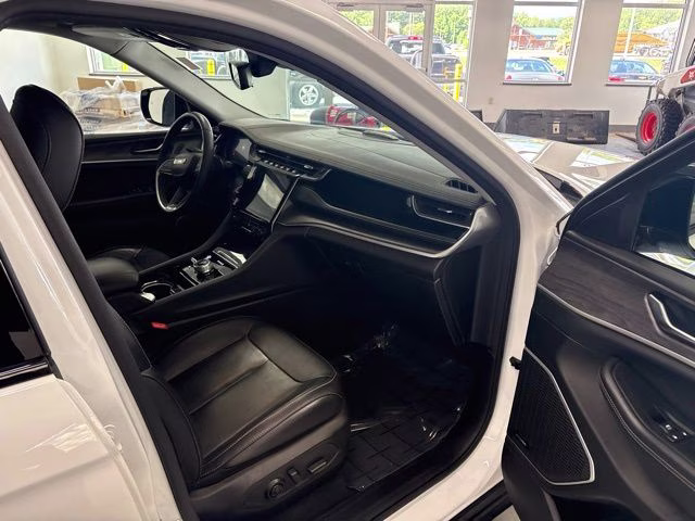 2022 Bright White Clearcoat Jeep Grand Cherokee 4xe 4X4 SUV
