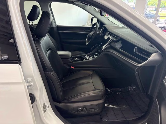 2022 Bright White Clearcoat Jeep Grand Cherokee 4xe 4X4 SUV
