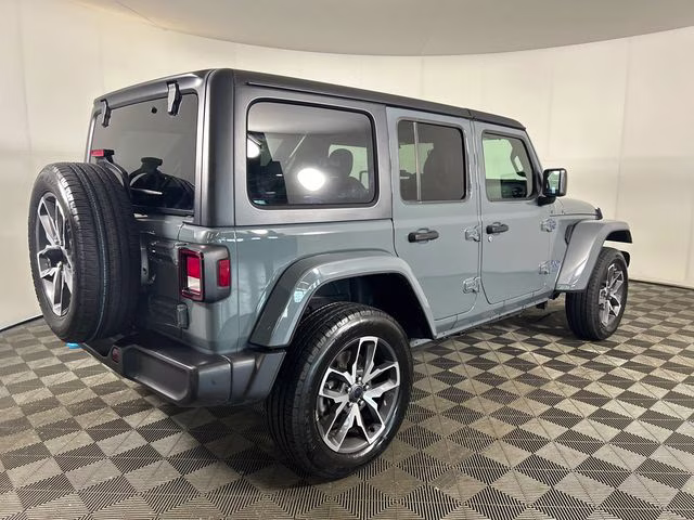 2024 Anvil Clear Coat Jeep Wrangler Sport S 4xe 4X4 SUV