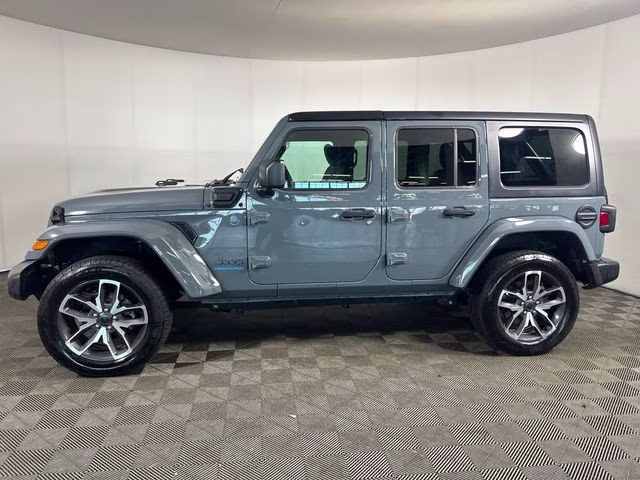 2024 Anvil Clear Coat Jeep Wrangler Sport S 4xe 4X4 SUV