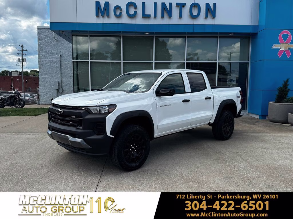2026 Summit White Chevrolet Colorado Trail Boss 4X4 Truck
