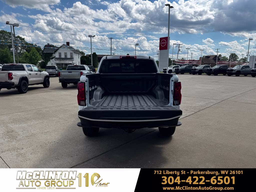 2026 Summit White Chevrolet Colorado Trail Boss 4X4 Truck