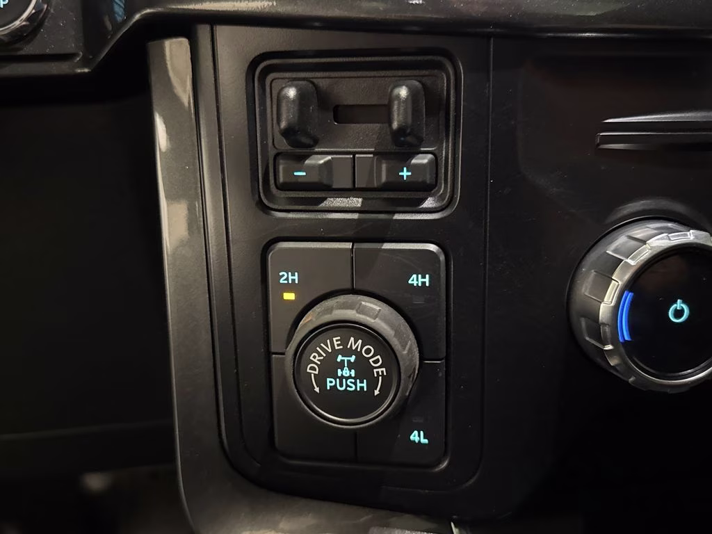 2023 Black Metallic Ford F-150 XLT 4X4 Truck