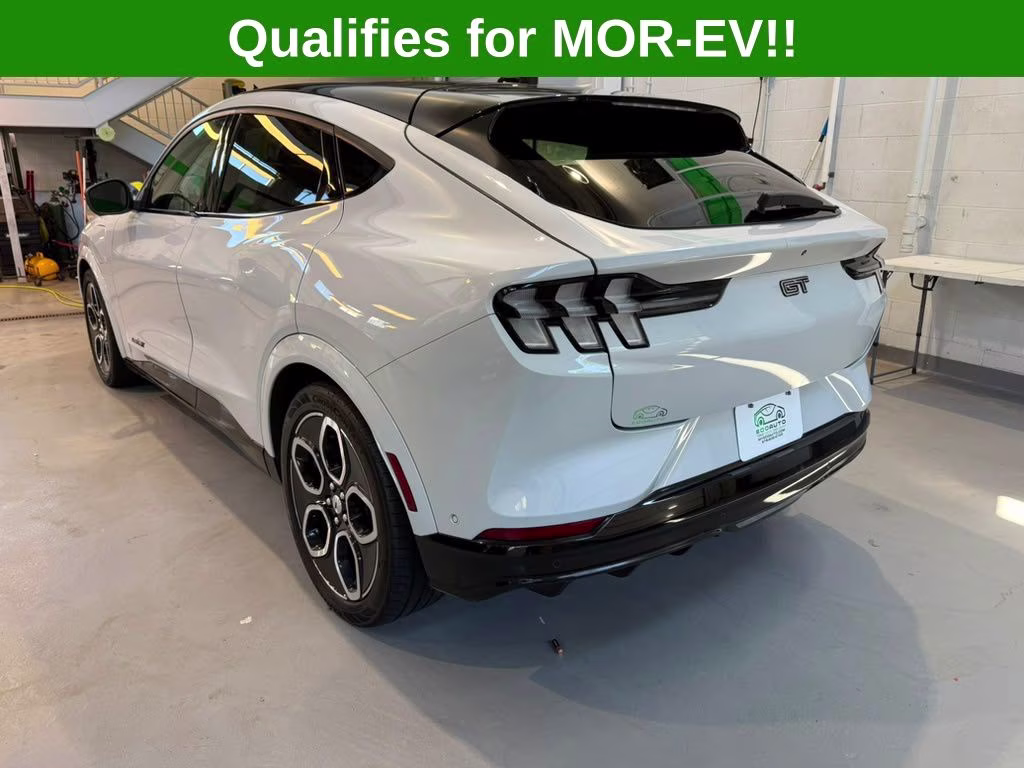 2023 White Metallic Ford Mustang Mach-E GT AWD SUV