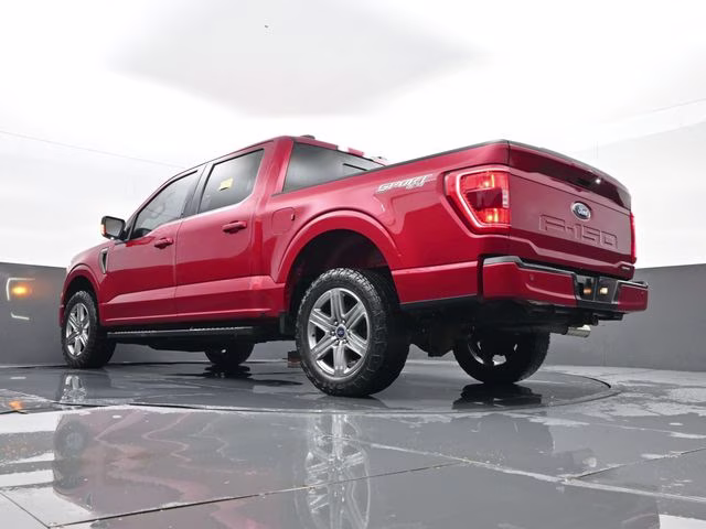 2022 Red Ford F-150 XLT 4X4 Truck