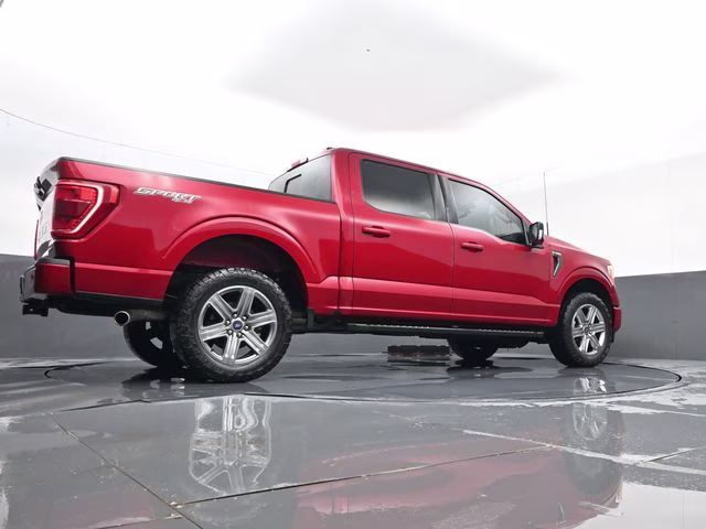 2022 Red Ford F-150 XLT 4X4 Truck