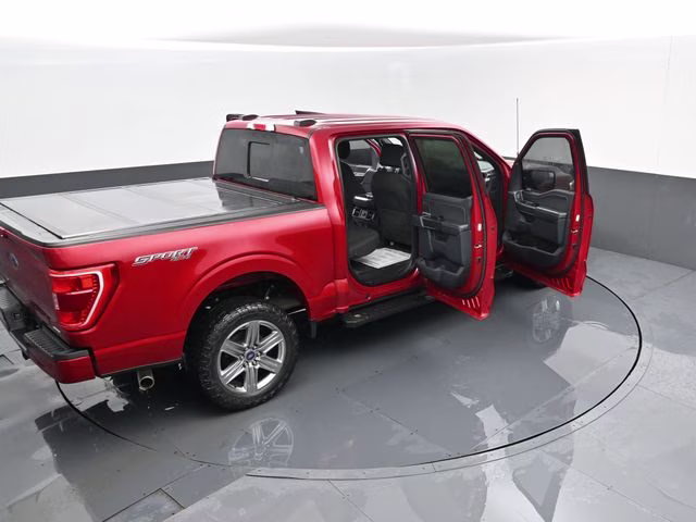 2022 Red Ford F-150 XLT 4X4 Truck