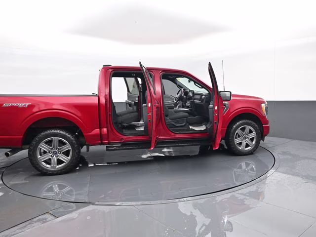 2022 Red Ford F-150 XLT 4X4 Truck