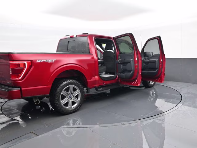 2022 Red Ford F-150 XLT 4X4 Truck