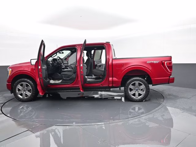2022 Red Ford F-150 XLT 4X4 Truck