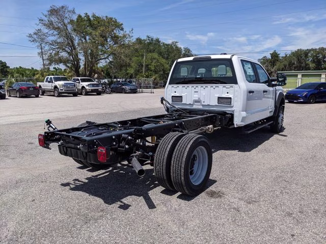 2026 Oxford White Ford Super Duty F-450 DRW XL 4X4 Chassis