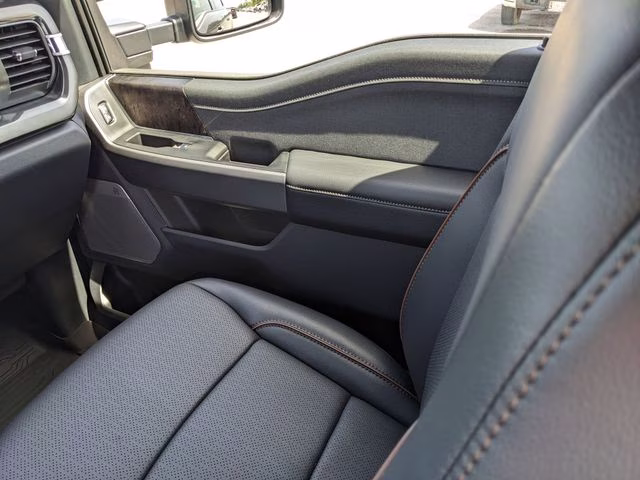 2026 Carbonized Gray Metallic Ford Super Duty F-250 SRW Lariat 4X4 Truck
