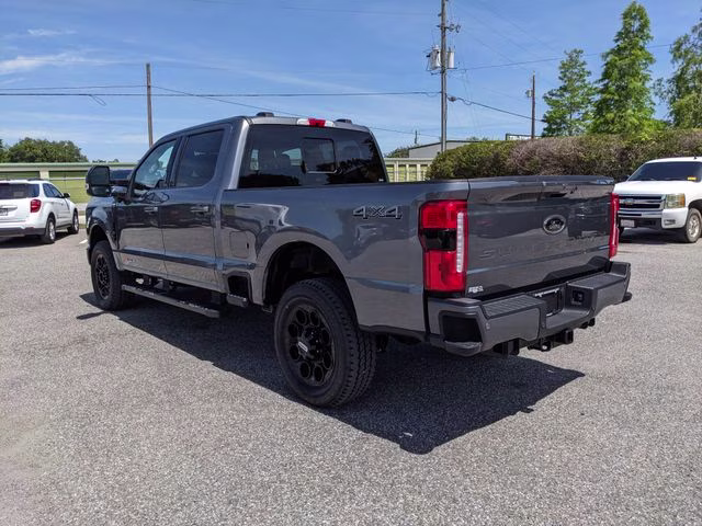 2026 Carbonized Gray Metallic Ford Super Duty F-250 SRW Lariat 4X4 Truck