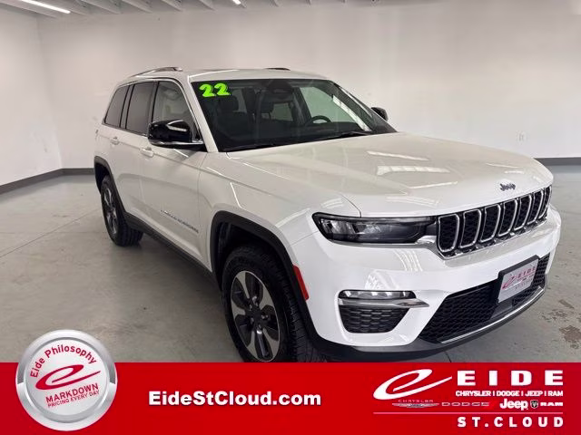 2022 Bright White Clearcoat Jeep Grand Cherokee 4xe 4X4 SUV