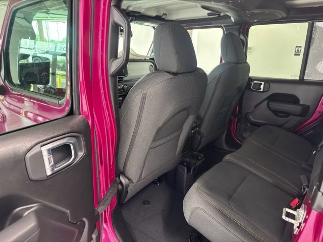 2026 Tuscadero Pearlcoat Jeep Wrangler Willys 4X4 SUV