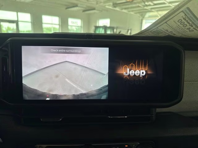 2026 Tuscadero Pearlcoat Jeep Wrangler Willys 4X4 SUV