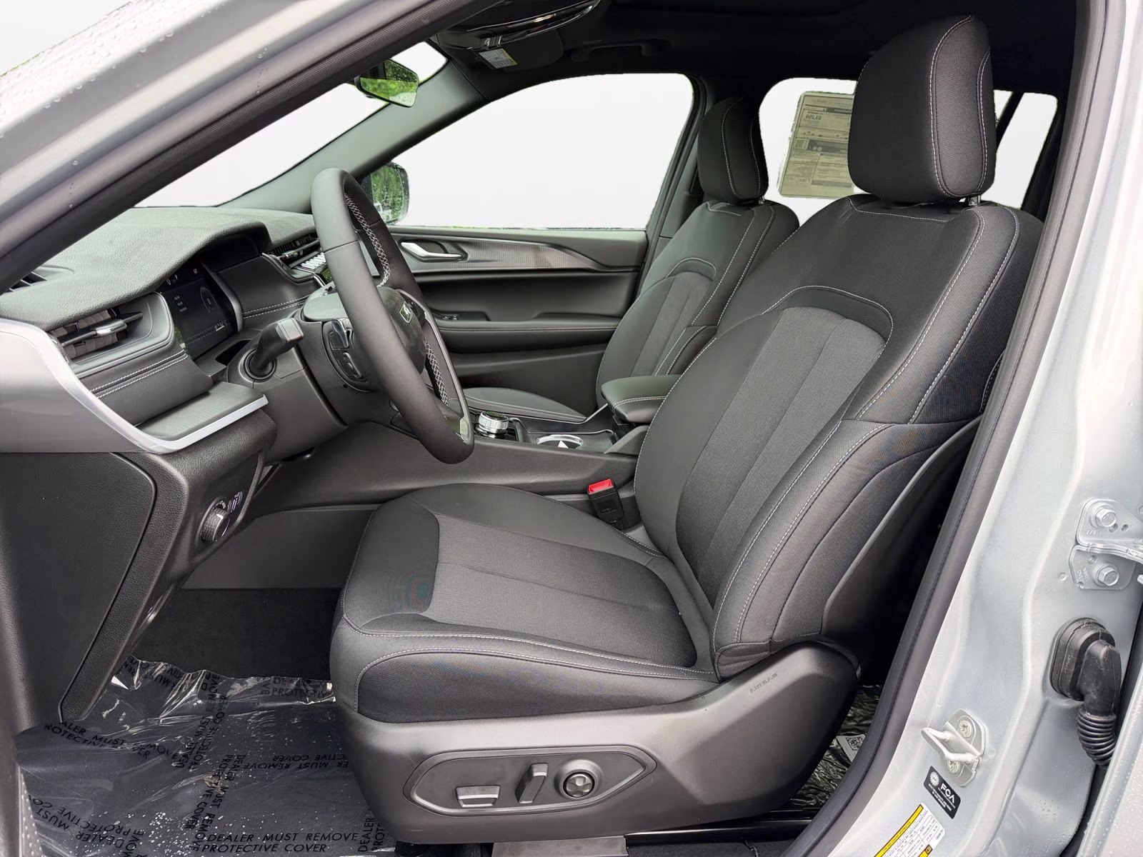 2026 Silver Zynith Jeep Grand Cherokee L Laredo 4X4 SUV