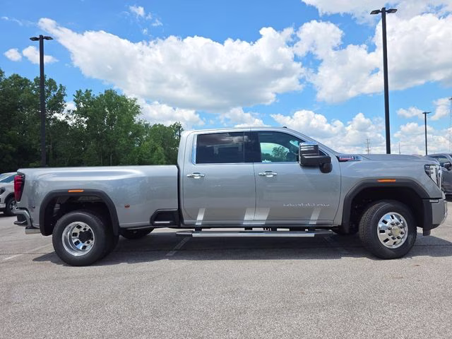 2026 Sterling Metallic GMC Sierra 3500HD Denali 4X4 Truck