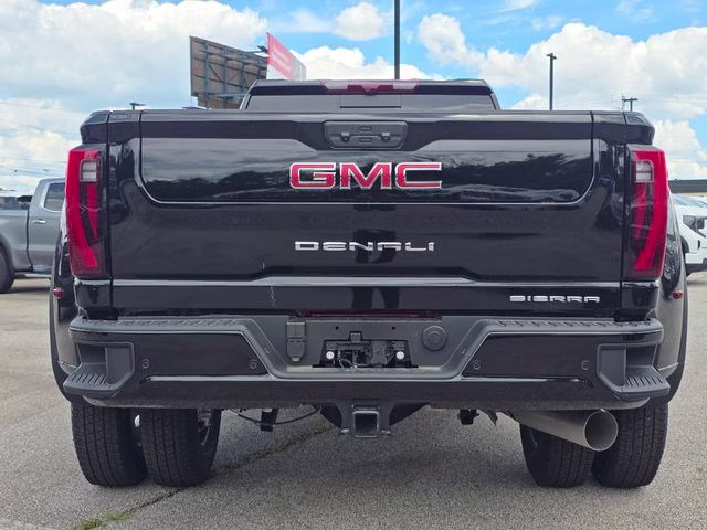 2026 Onyx Black GMC Sierra 3500HD Denali 4X4 Truck