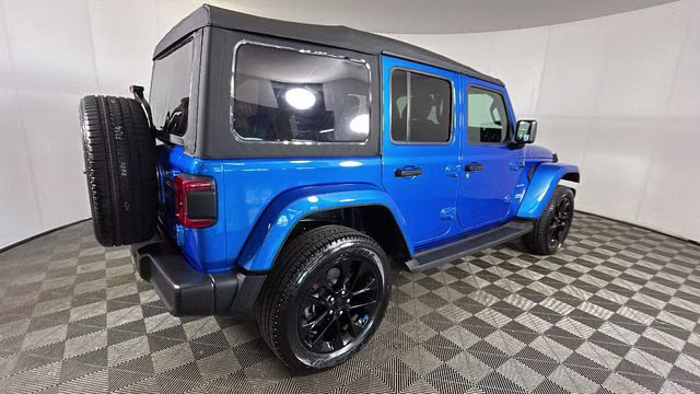 2023 Hydro Blue Pearl Coat Jeep Wrangler Sahara 4xe 4X4 SUV