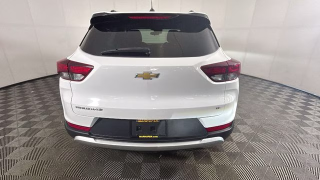 2022 Summit White Chevrolet Trailblazer LT FWD SUV