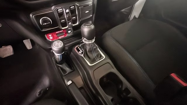 2023 Earl Clearcoat Jeep Wrangler Rubicon 4xe 4X4 SUV