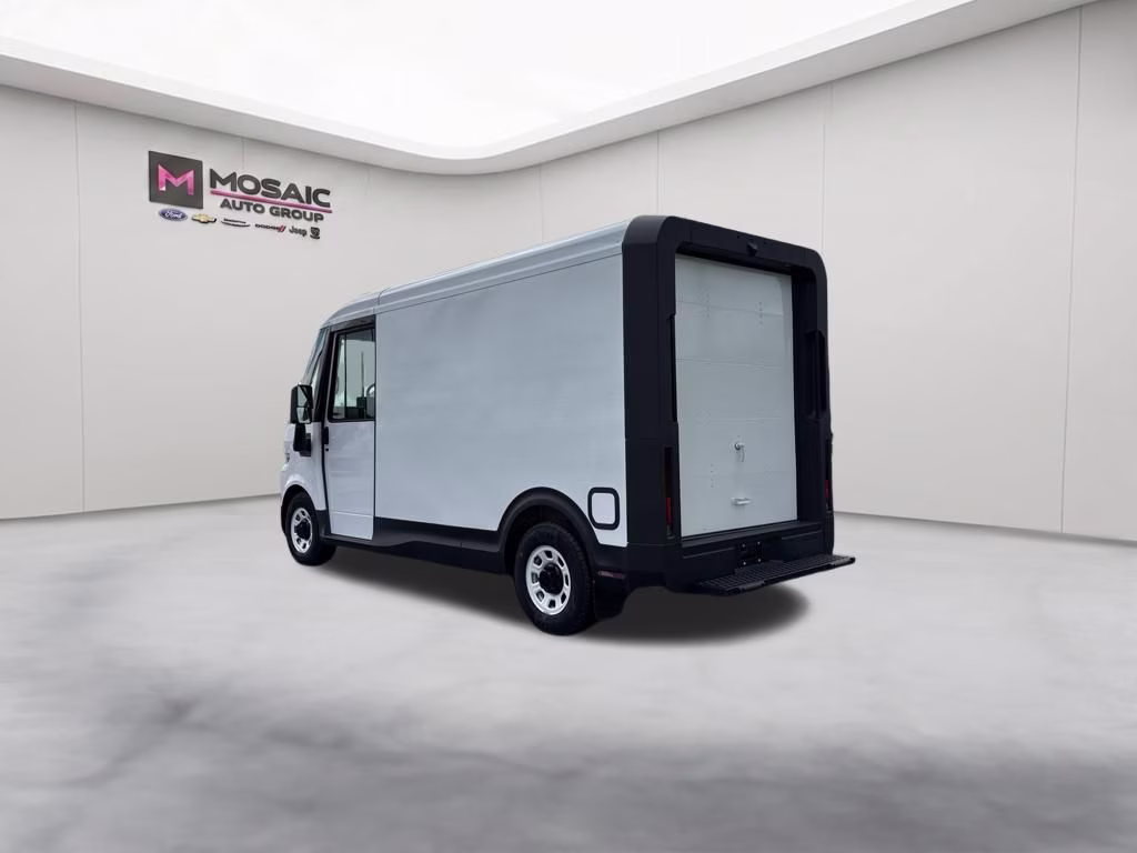 2026 Oyster White Chevrolet BrightDrop 400 AWD Van