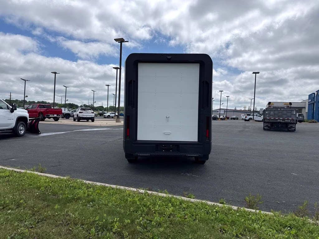 2026 Oyster White Chevrolet BrightDrop 400 AWD Van