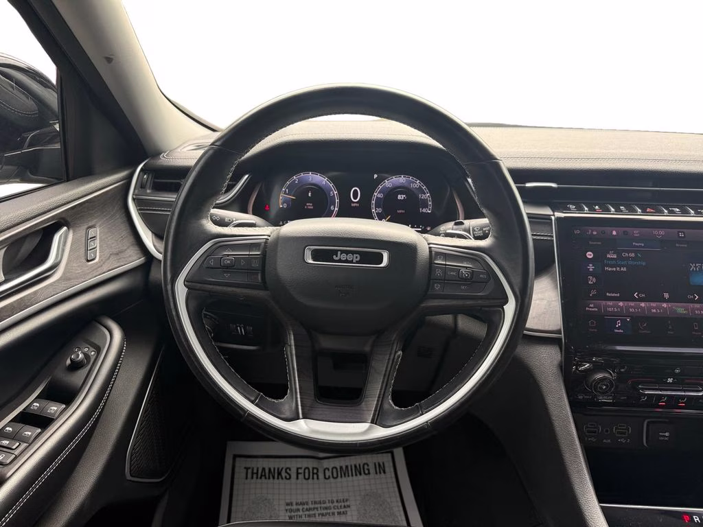 2021 Bright White Clearcoat Jeep Grand Cherokee L Limited RWD SUV