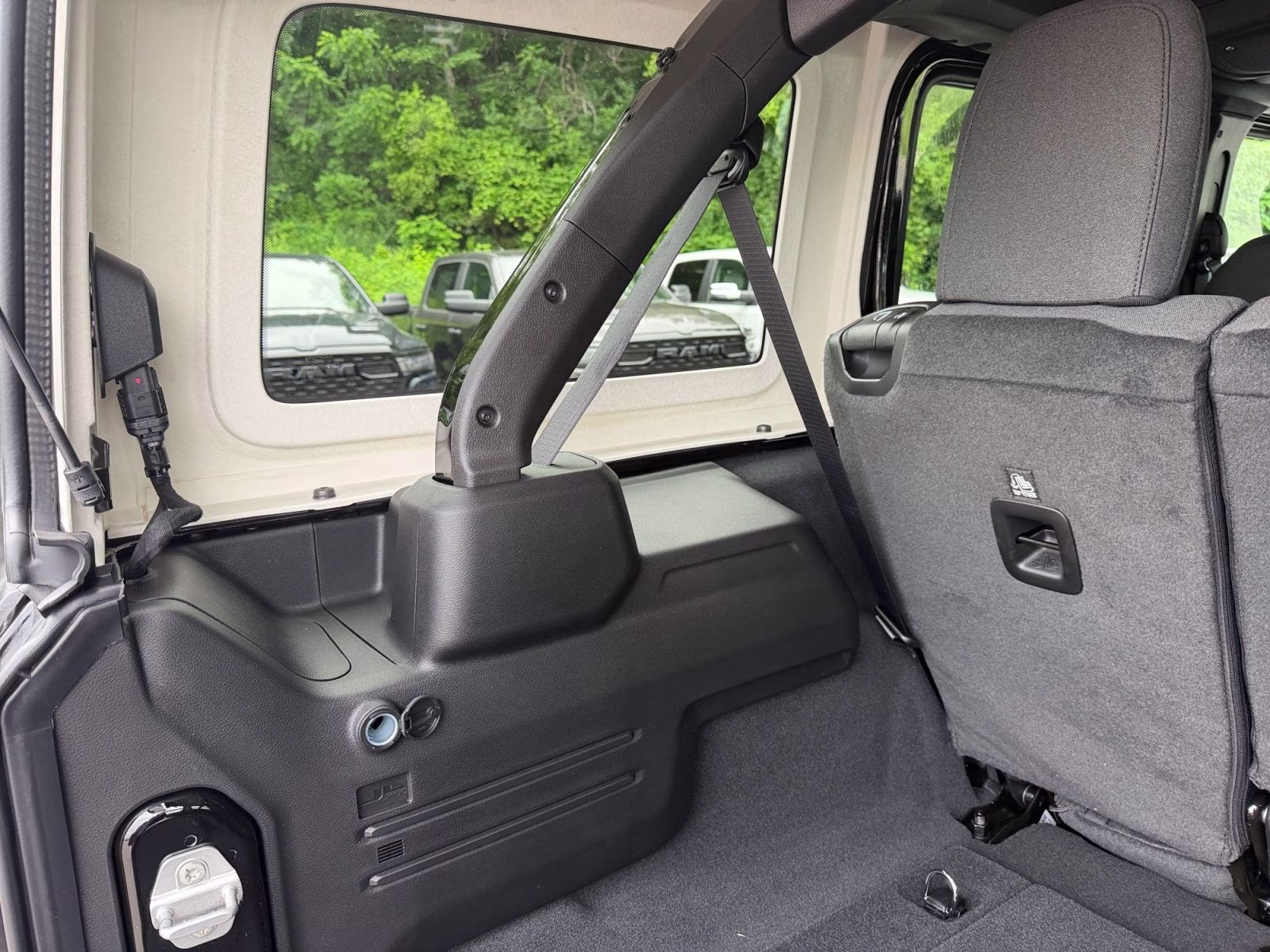 2026 Black Clearcoat Jeep Wrangler Willys 4X4 SUV