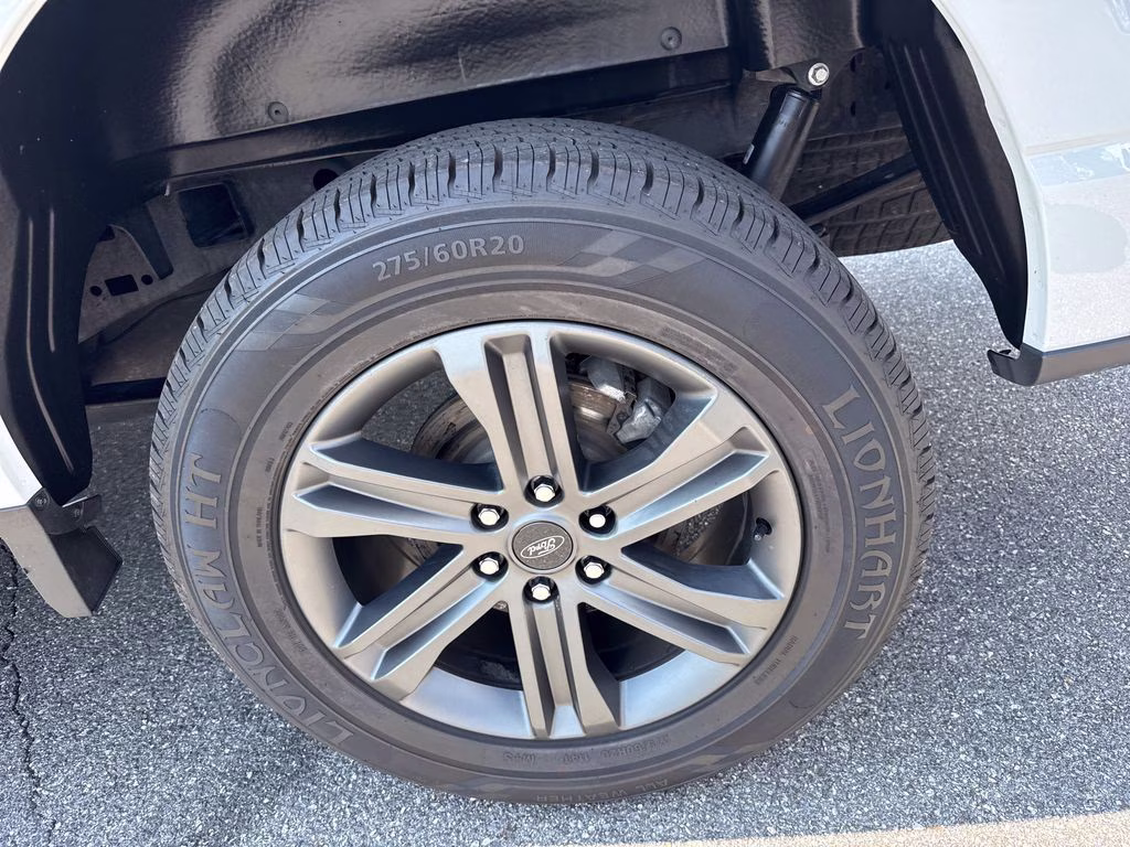 2023 Avalanche Ford F-150 XLT 4X4 Truck