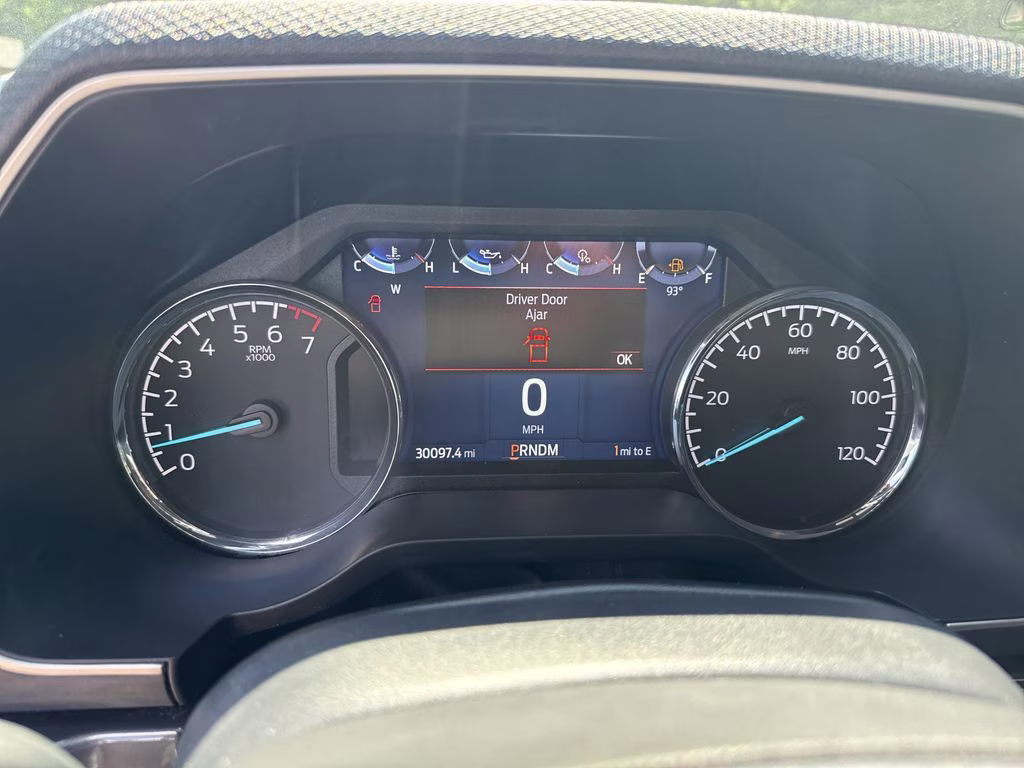 2023 Avalanche Ford F-150 XLT 4X4 Truck