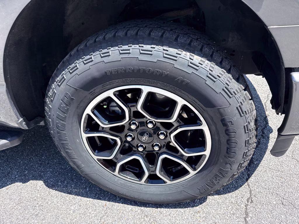 2023 Carbonized Gray Metallic Ford F-150 XLT 4X4 Truck