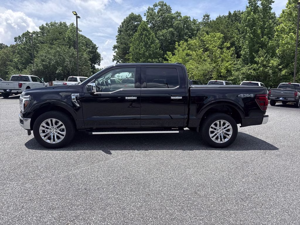 2025 Black Metallic Ford F-150 Lariat 4X4 Truck