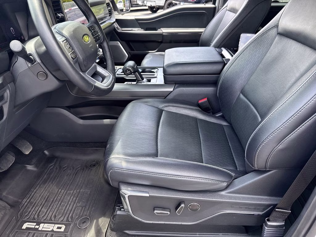 2024 Avalanche Ford F-150 Lariat 4X4 Truck
