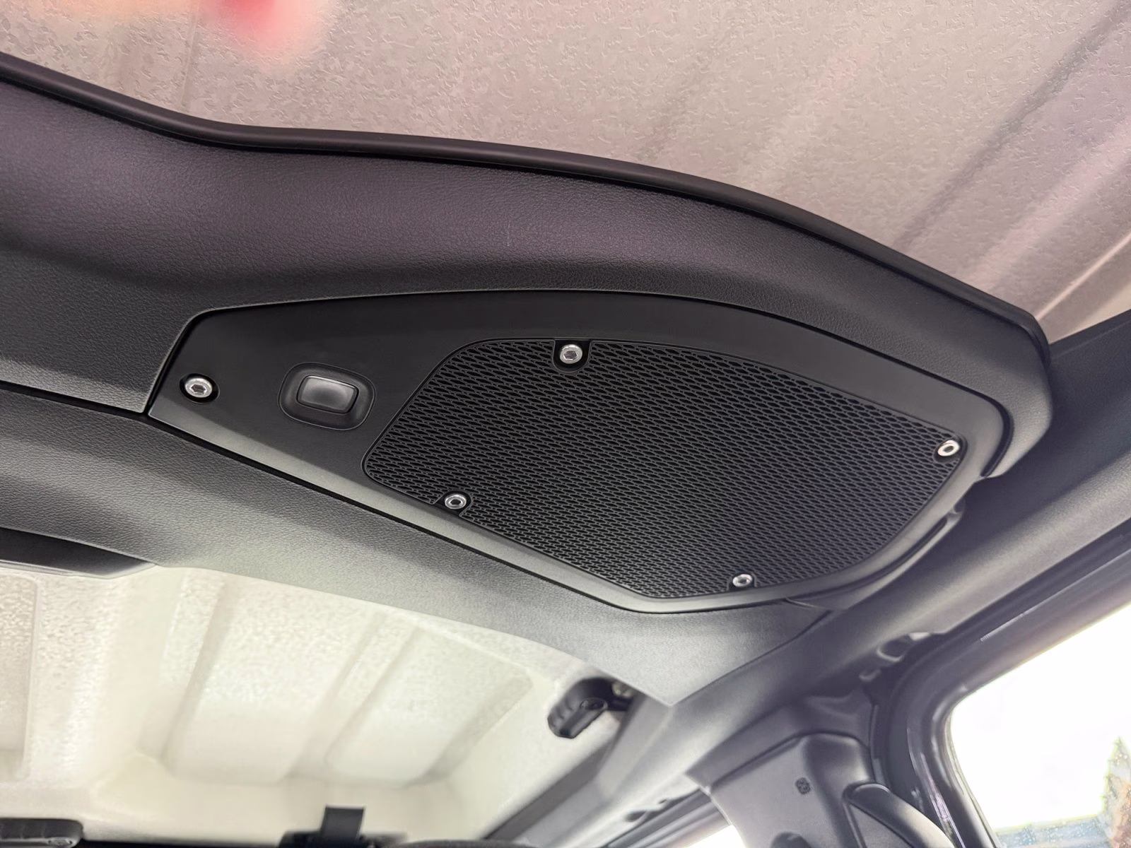 2026 Anvil Clear Coat Jeep Wrangler Willys 4X4 SUV