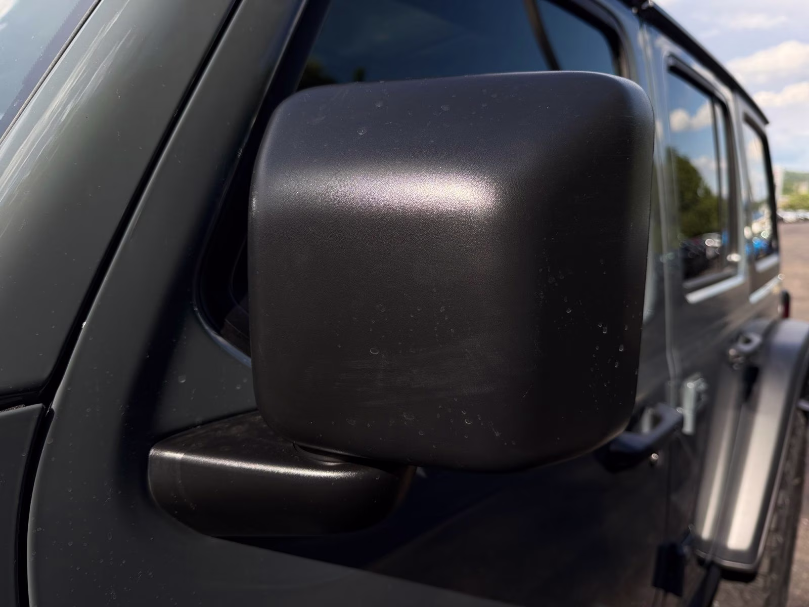 2026 Anvil Clear Coat Jeep Wrangler Willys 4X4 SUV