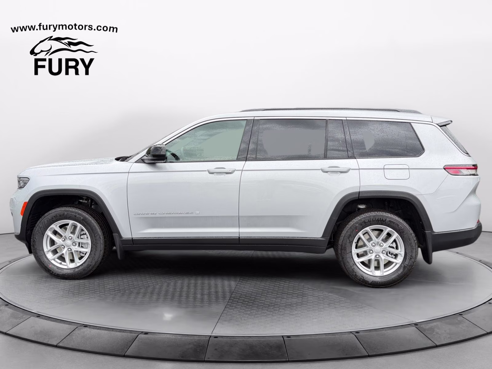 2026 Silver Zynith Jeep Grand Cherokee L Laredo 4X4 SUV