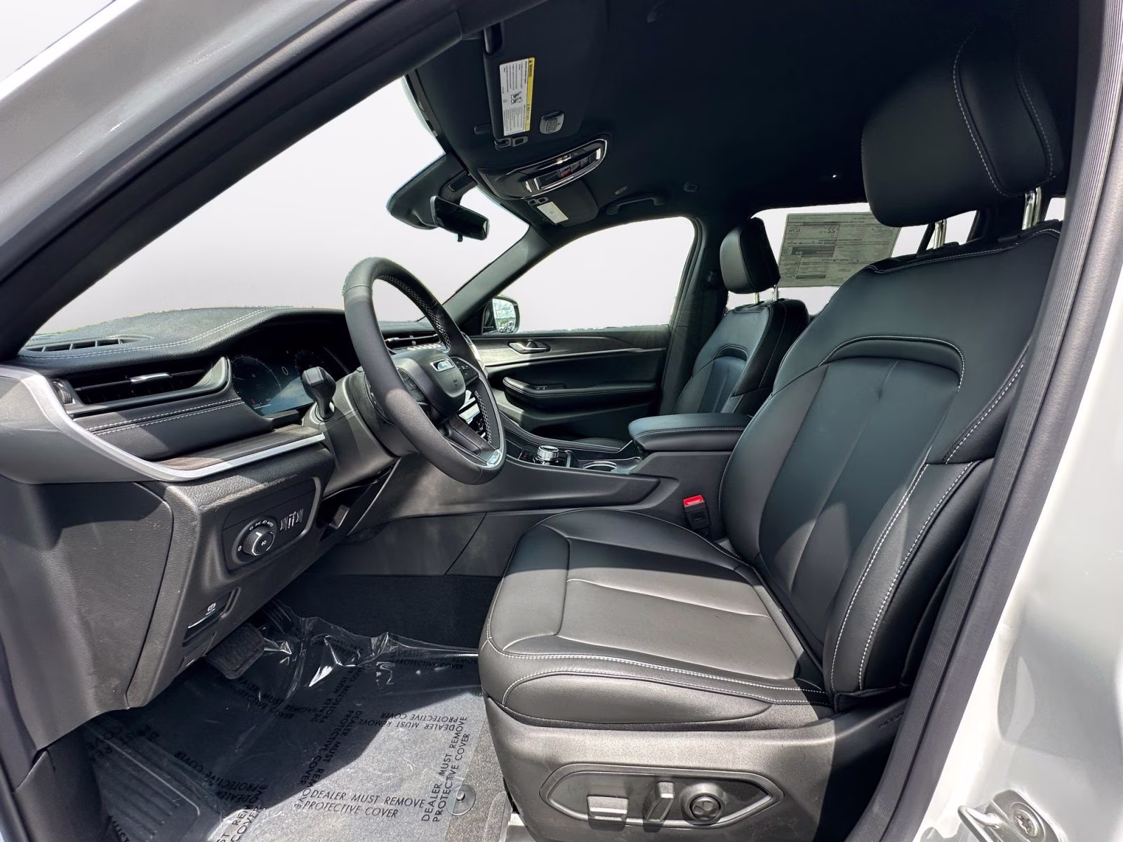 2026 Bright White Clearcoat Jeep Grand Cherokee L Limited 4X4 SUV