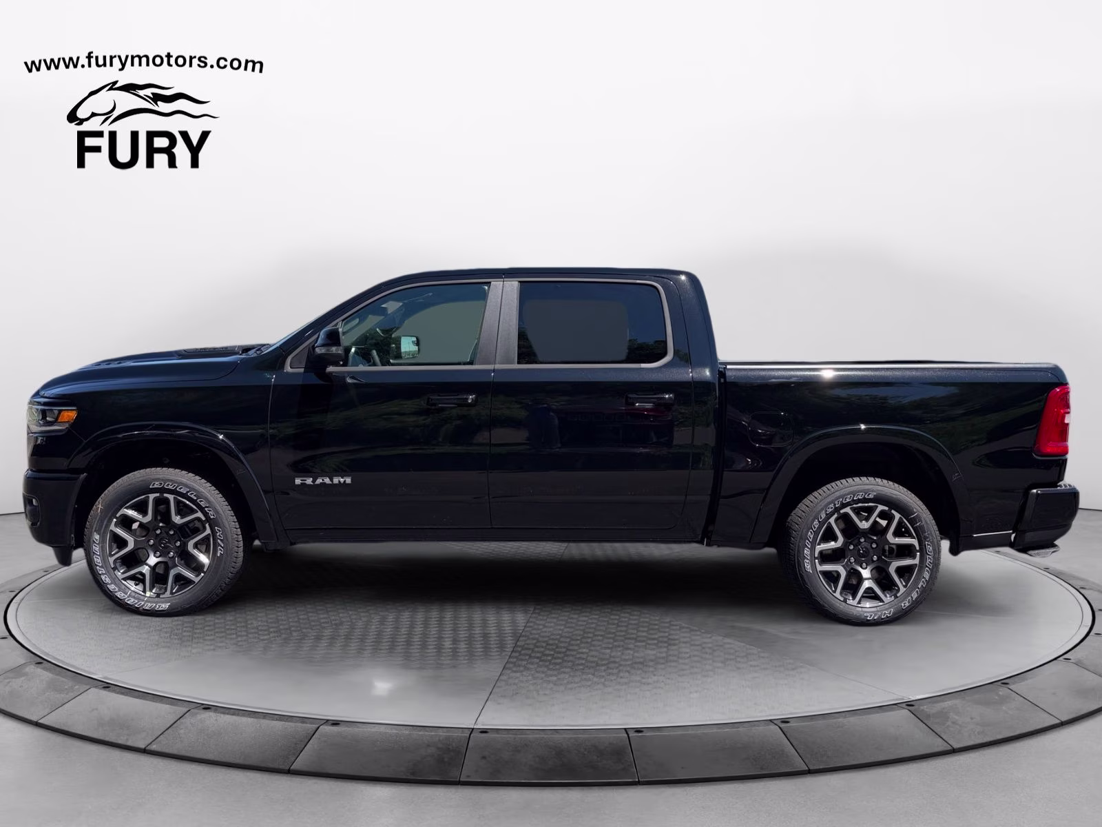 2026 Diamond Black Crystal Pearlcoat Ram 1500 Laramie 4X4 Truck