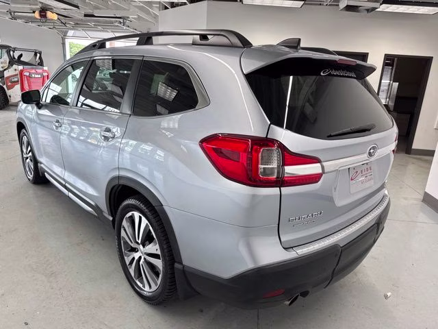 2020 Ice Silver Metallic Subaru Ascent Limited AWD SUV