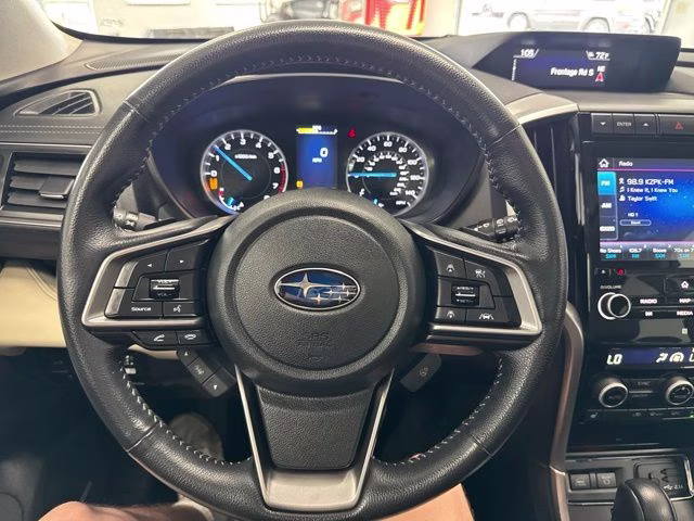 2020 Ice Silver Metallic Subaru Ascent Limited AWD SUV