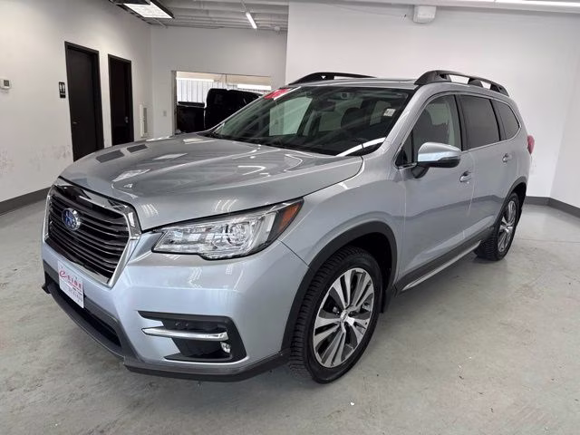 2020 Ice Silver Metallic Subaru Ascent Limited AWD SUV