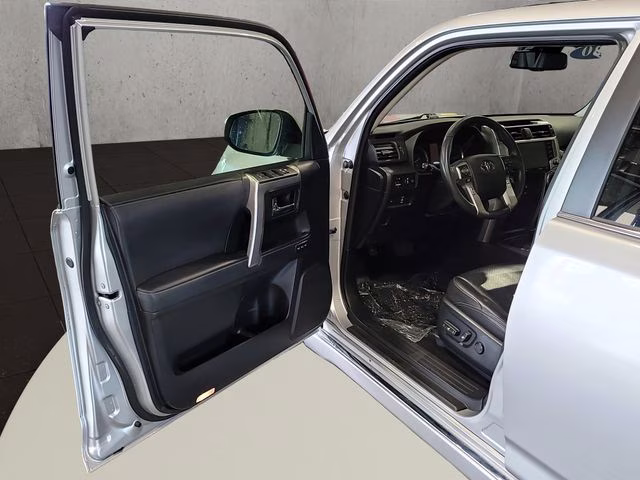 2020 Classic Silver Metallic Toyota 4Runner Limited 4X4 SUV