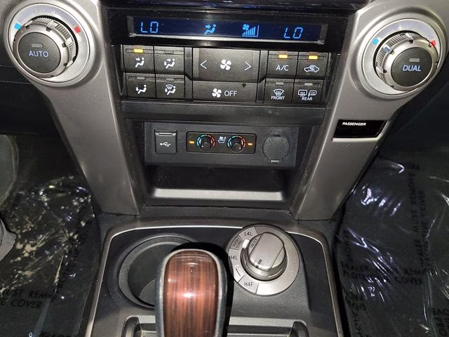 2020 Classic Silver Metallic Toyota 4Runner Limited 4X4 SUV