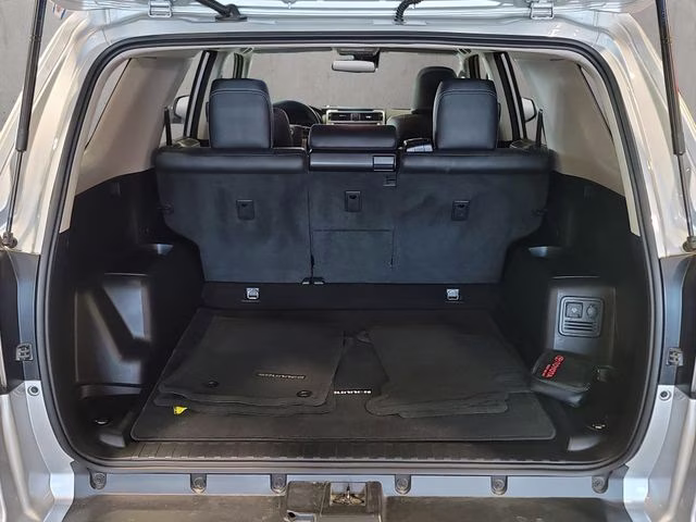 2020 Classic Silver Metallic Toyota 4Runner Limited 4X4 SUV