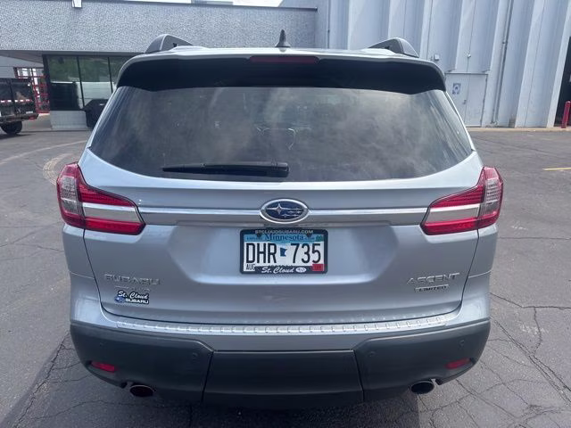 2020 Ice Silver Metallic Subaru Ascent Limited AWD SUV