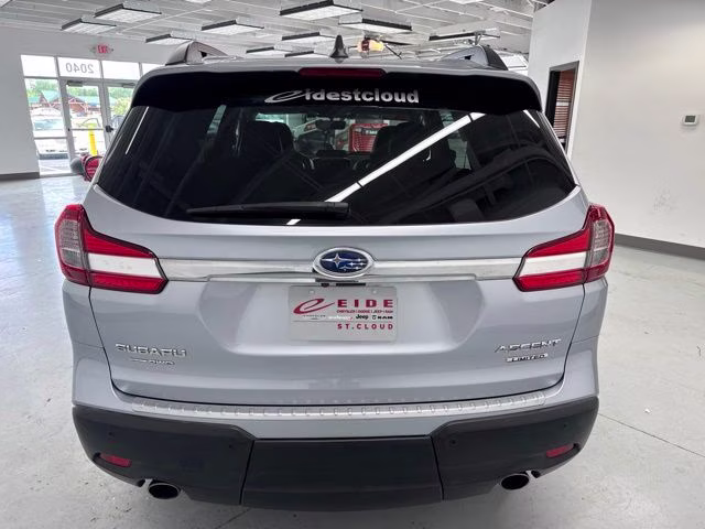 2020 Ice Silver Metallic Subaru Ascent Limited AWD SUV