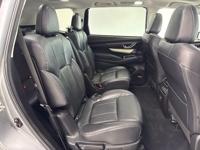 2020 Ice Silver Metallic Subaru Ascent Limited AWD SUV