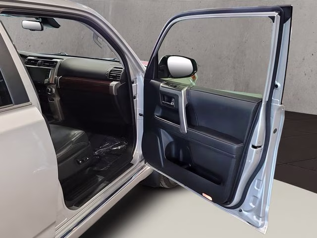2020 Classic Silver Metallic Toyota 4Runner Limited 4X4 SUV